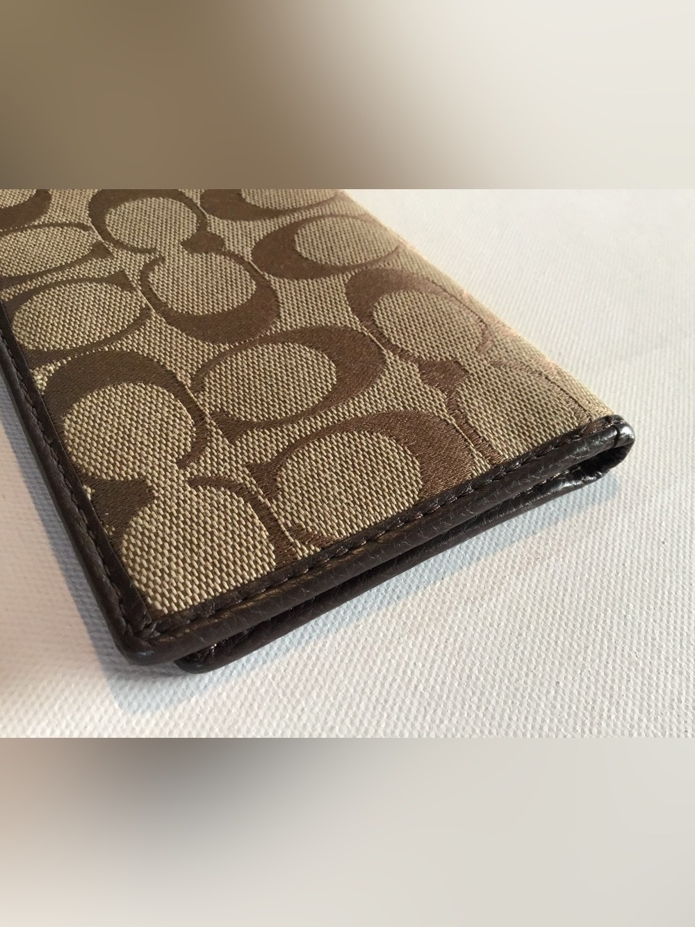 Coach Hampton Signature Checkbook Cover Wallet Khaki Brown Canvas Leather - Picture 2 of 7